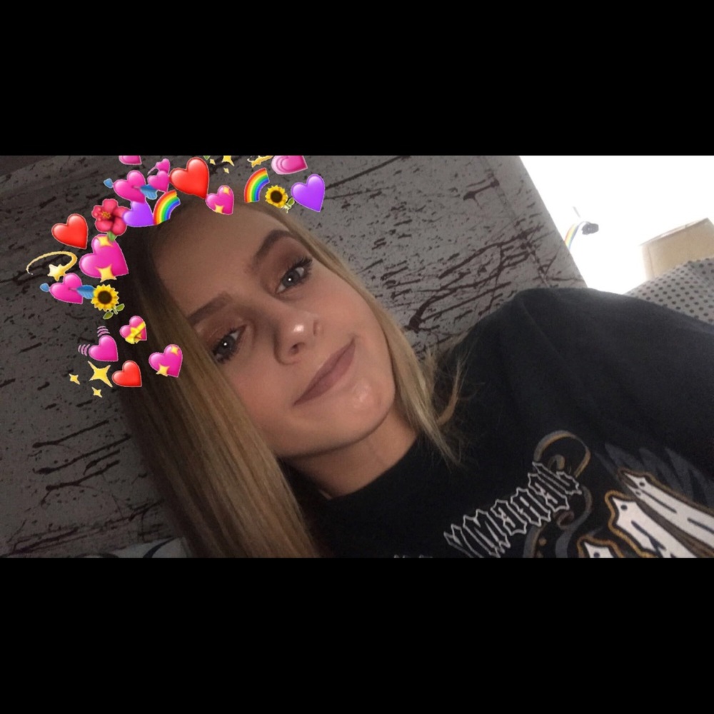 Meet your Posher, Sage